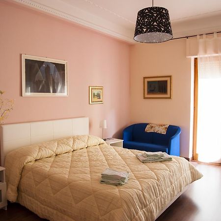 Alma B&B Crotone Kültér fotó